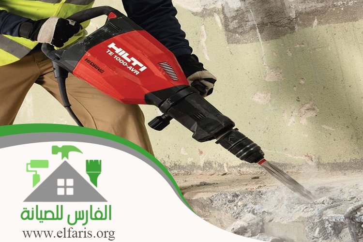 قص خرسانة في العين