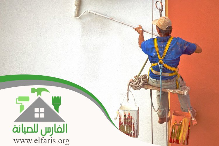 صباغ في أم القيوين