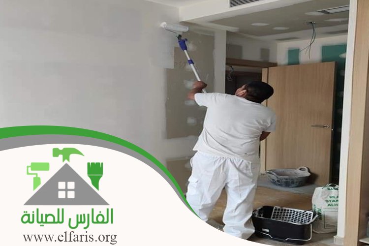 صباغ في الشارقة